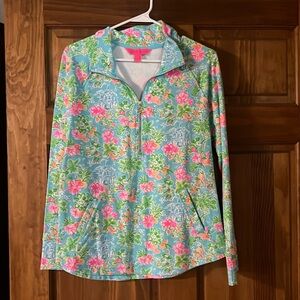 EUC Lilly Pulitzer Popover Size M Disney Print